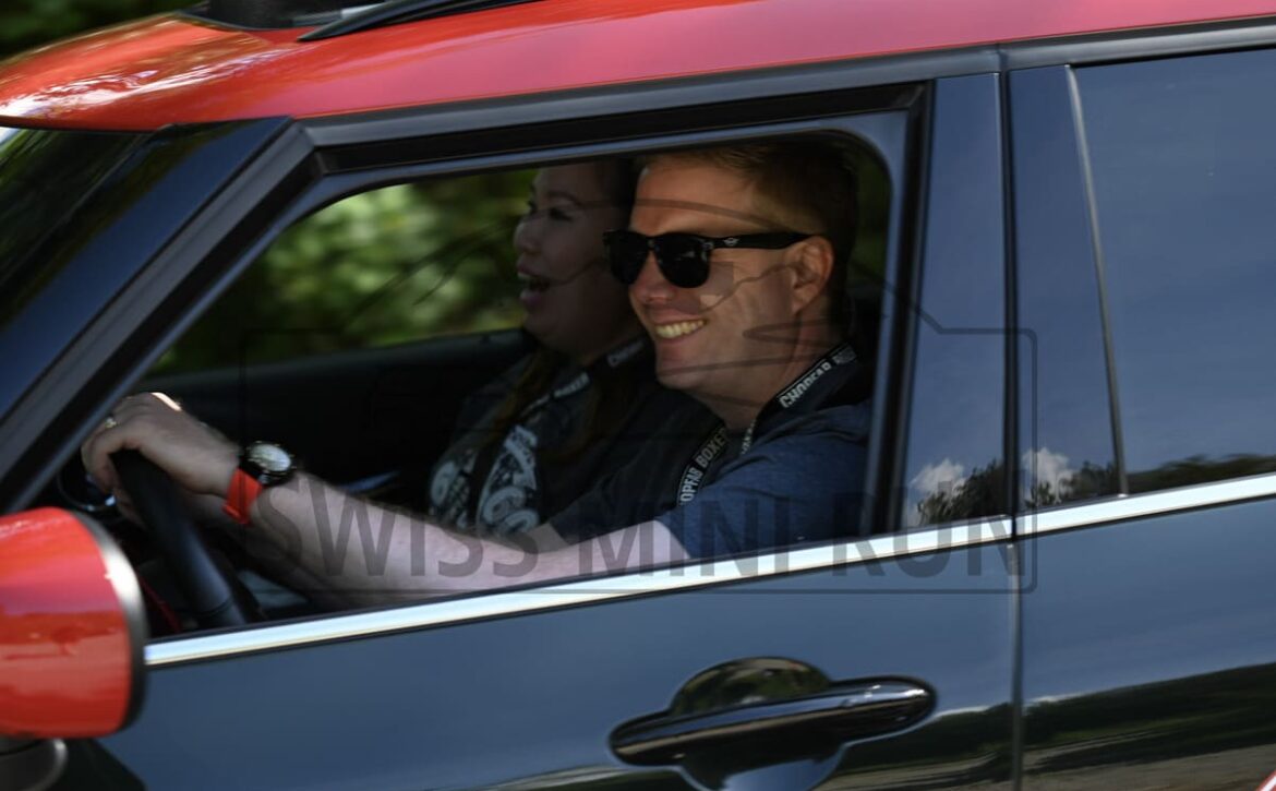 277-SMR_small_2023-484