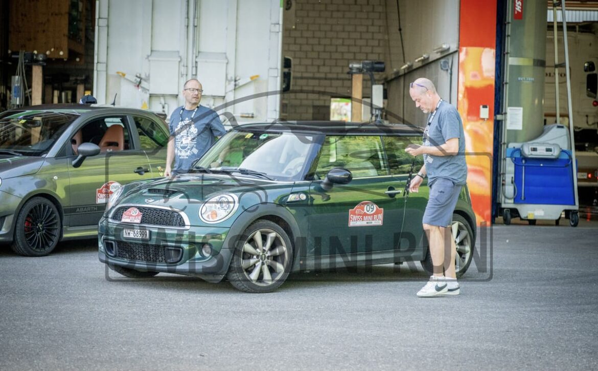 305-SMR_small_2023-261