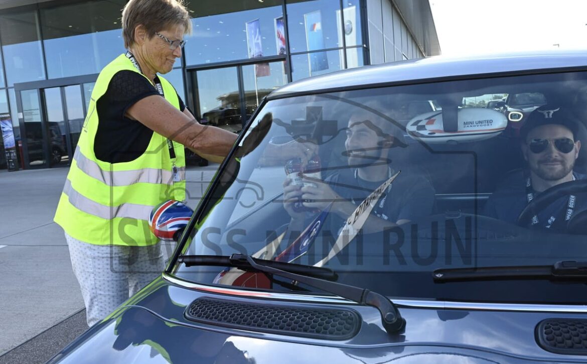 54-SMR_small_2023-450